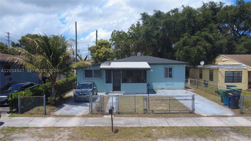 3 bedroom SingleFamilyResidence at 1631 NW 114th St, Seventeenth Ave Heights, Miami — photo 1
