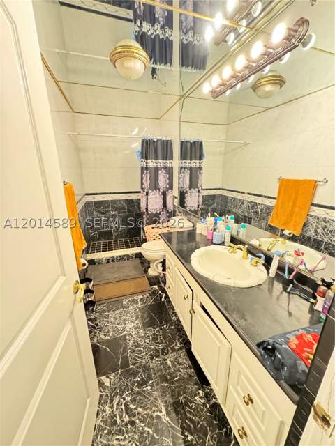 1314 W 77th St, Hialeah FL - photo 8 of 16