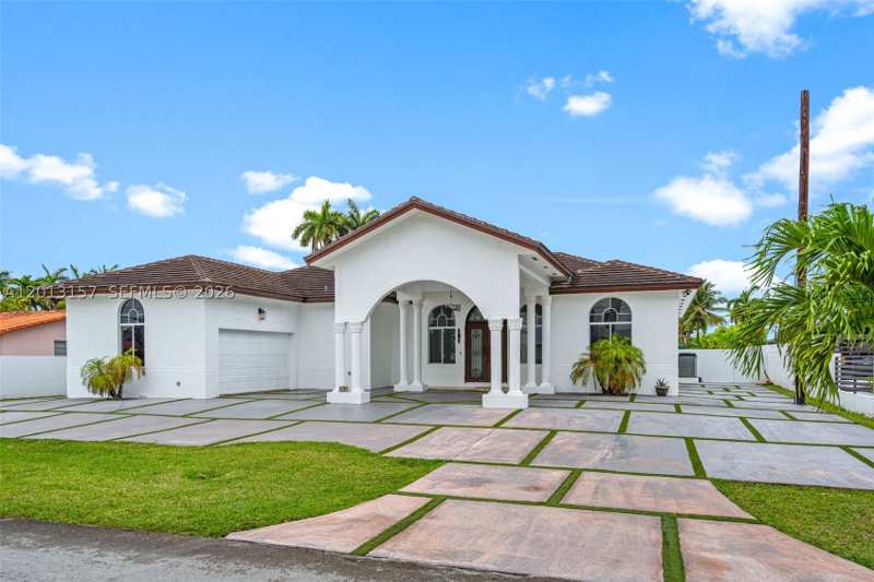 4 bedroom SingleFamilyResidence at 3201 SW 129th Ave, J G Heads Farms Unit A, Miami — photo 1