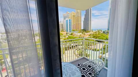 210 174th St 811, Sunny Isles Beach FL - photo 19 of 77