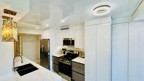 210 174th St 811, Sunny Isles Beach FL - photo 23 of 77