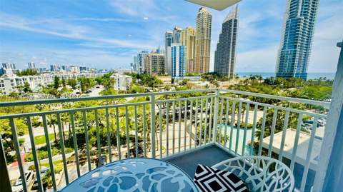 210 174th St 811, Sunny Isles Beach FL - photo 8 of 77