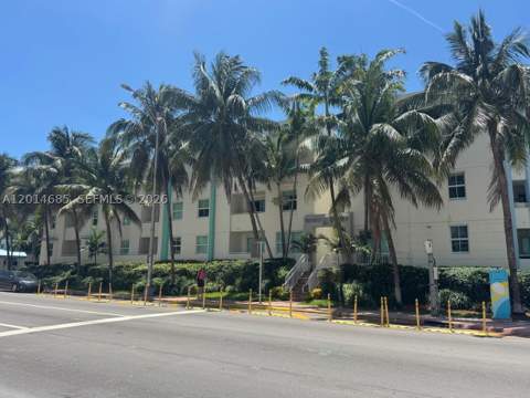 9172 Collins Ave 212, Surfside FL - photo 17 of 23