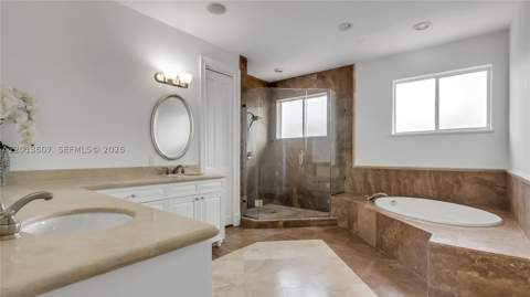16763 NW 77th Path, Miami Lakes FL - photo 14 of 61