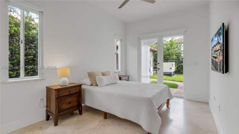 16763 NW 77th Path, Miami Lakes FL - photo 22 of 61