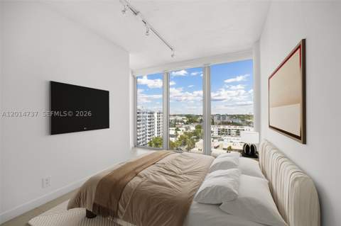 900 Bay Dr 1005 + Dock Ds14, Miami Beach FL - photo 12 of 39