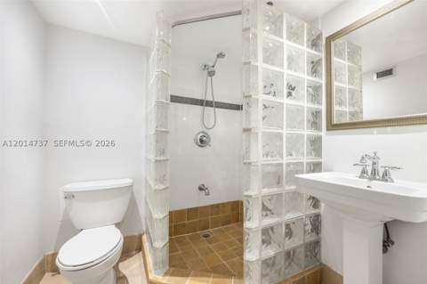 900 Bay Dr 1005 + Dock Ds14, Miami Beach FL - photo 18 of 39