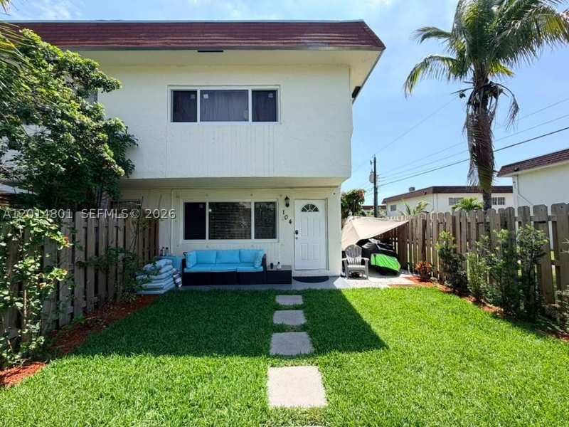 2 bedroom Townhouse at 1500 NE 151st St 104, The Lofts Town Villas Con, Miami — photo 1