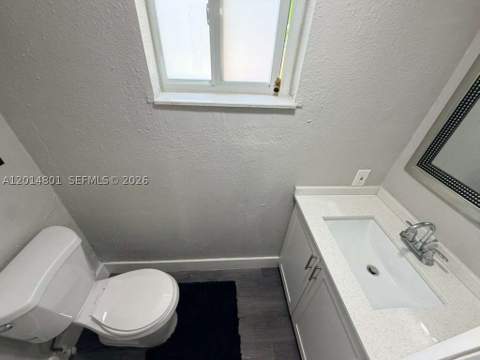 1500 NE 151st St 104, Miami FL - photo 17 of 29