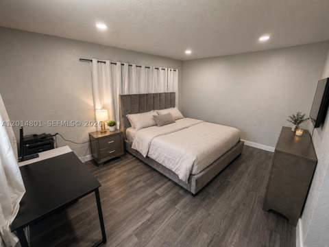 1500 NE 151st St 104, Miami FL - photo 21 of 29