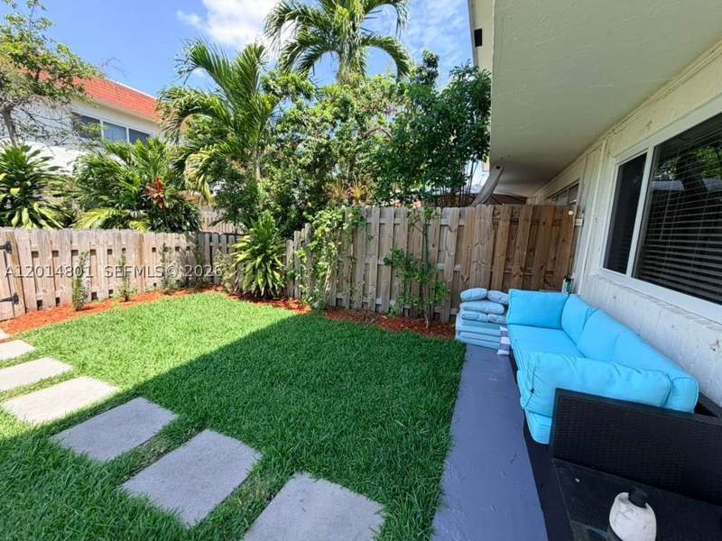 2 bedroom Townhouse at 1500 NE 151st St 104, The Lofts Town Villas Con, Miami — photo 5