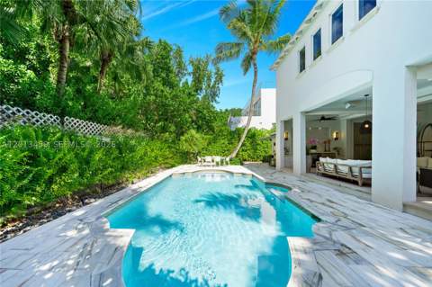 1281 S Venetian Way, Miami FL - photo 9 of 48