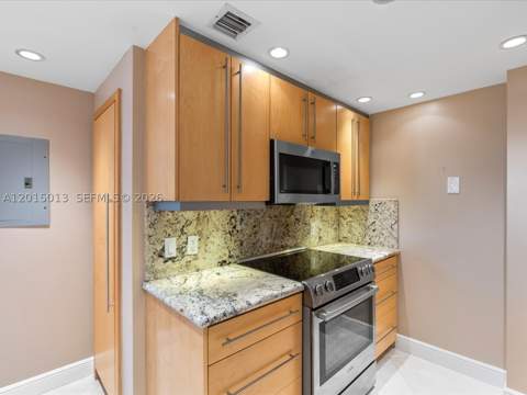 701 Brickell Key Blvd 2511, Miami FL - photo 11 of 34