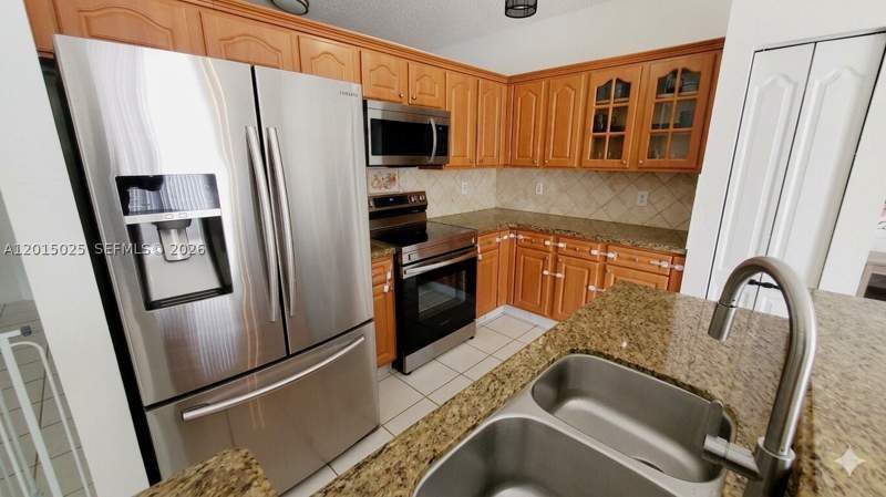 3 bedroom Townhouse at 10273 SW 162nd Ct, Forest Lakes Country Gard, Miami — photo 3