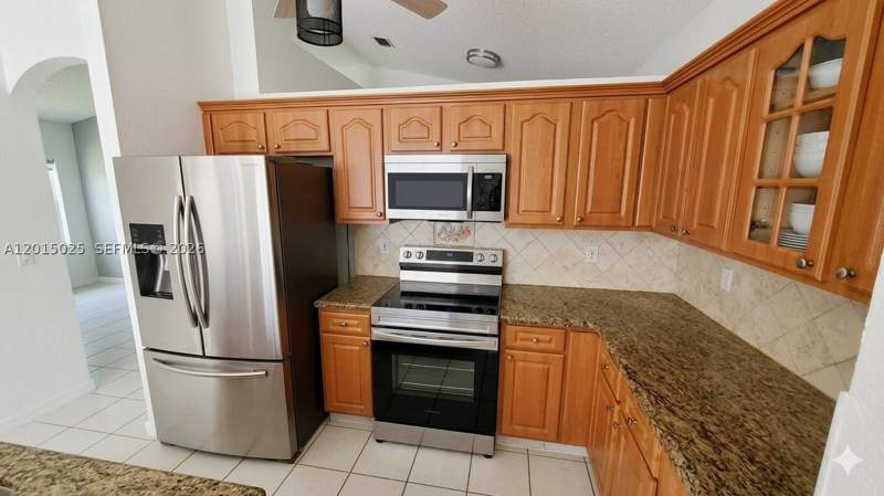 3 bedroom Townhouse at 10273 SW 162nd Ct, Forest Lakes Country Gard, Miami — photo 4
