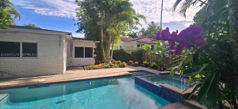 2 bedroom SingleFamilyResidence at 634 NE 72nd Ter, Belle Meade Of Mia Sec 1, Miami — photo 4