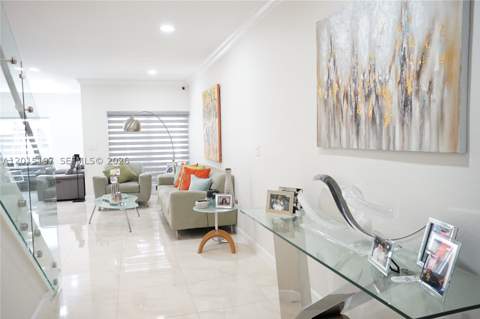 10913 NW 67th St, Doral FL - photo 9 of 113