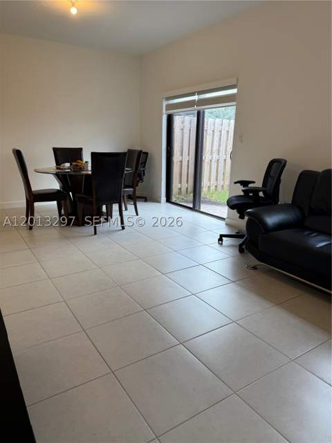 12955 SW 231st Ter 12955, Miami FL - photo 7 of 26