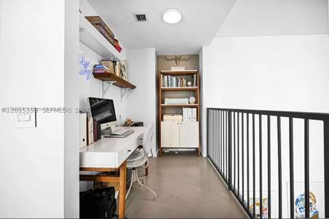 300 S Biscayne Blvd L-1232, Miami FL - photo 13 of 19