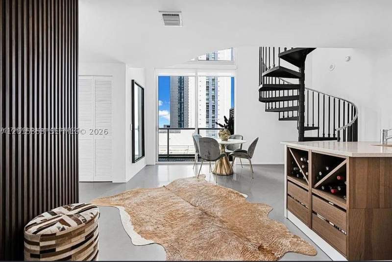 1 bedroom Condominium at 300 S Biscayne Blvd L-1232, Met 1 Condo, Miami — photo 4