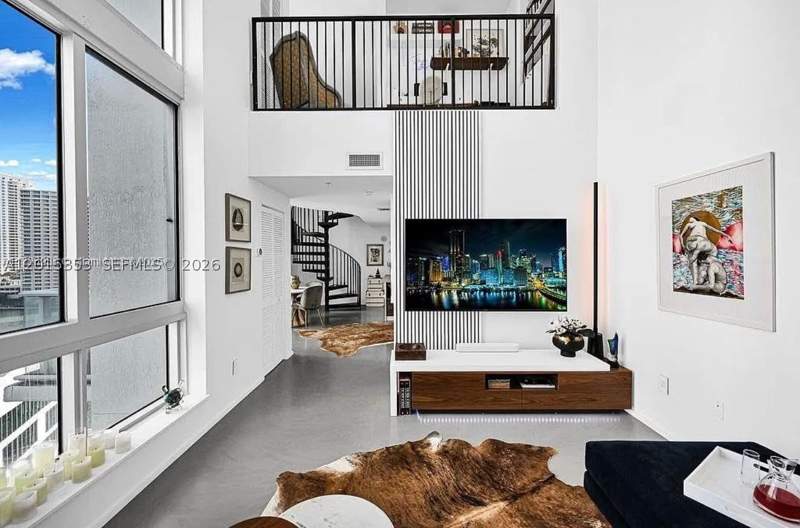 1 bedroom Condominium at 300 S Biscayne Blvd L-1232, Met 1 Condo, Miami — photo 5