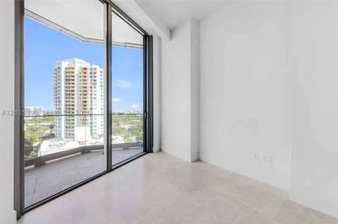 175 SE 25 Road 1203, Miami FL - photo 18 of 93
