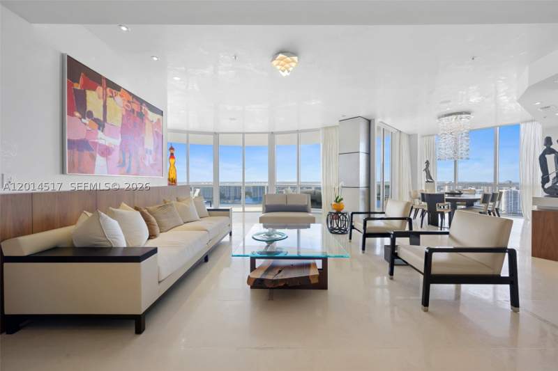3 bedroom Condominium at 18201 Collins Ave 4901, Trump Royale Condo, Sunny Isles Beach — photo 4