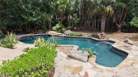 8875 SW 110th St, Miami FL - photo 11 of 38