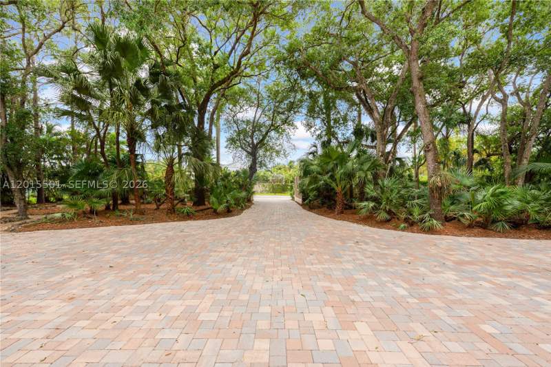 3 bedroom SingleFamilyResidence at 8875 SW 110th St, Unincorporated Dade, Miami — photo 5