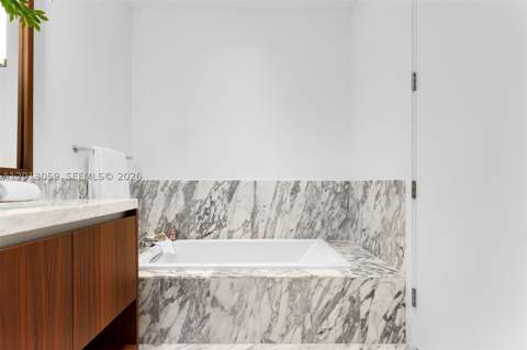 175 SE 25 Rd 3601, Miami FL - photo 19 of 38