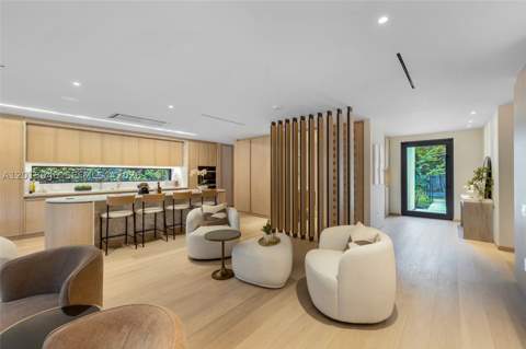72 W Shore Dr W, Miami FL - photo 15 of 107