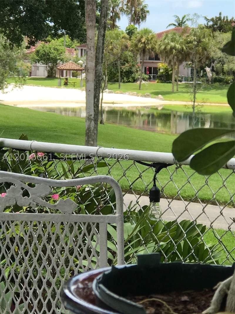4 bedroom SingleFamilyResidence at 10135 SW 156th Ave, Lakeside At The Hammocks, Miami — photo 5