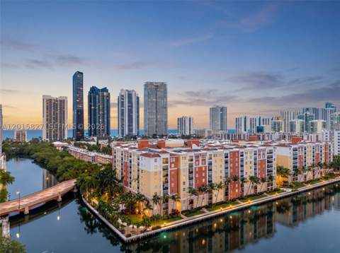 17150 N Bay Rd 2905, Sunny Isles Beach FL - photo 18 of 30
