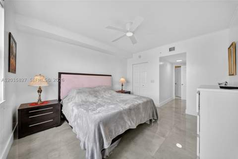 17150 N Bay Rd 2905, Sunny Isles Beach FL - photo 9 of 30