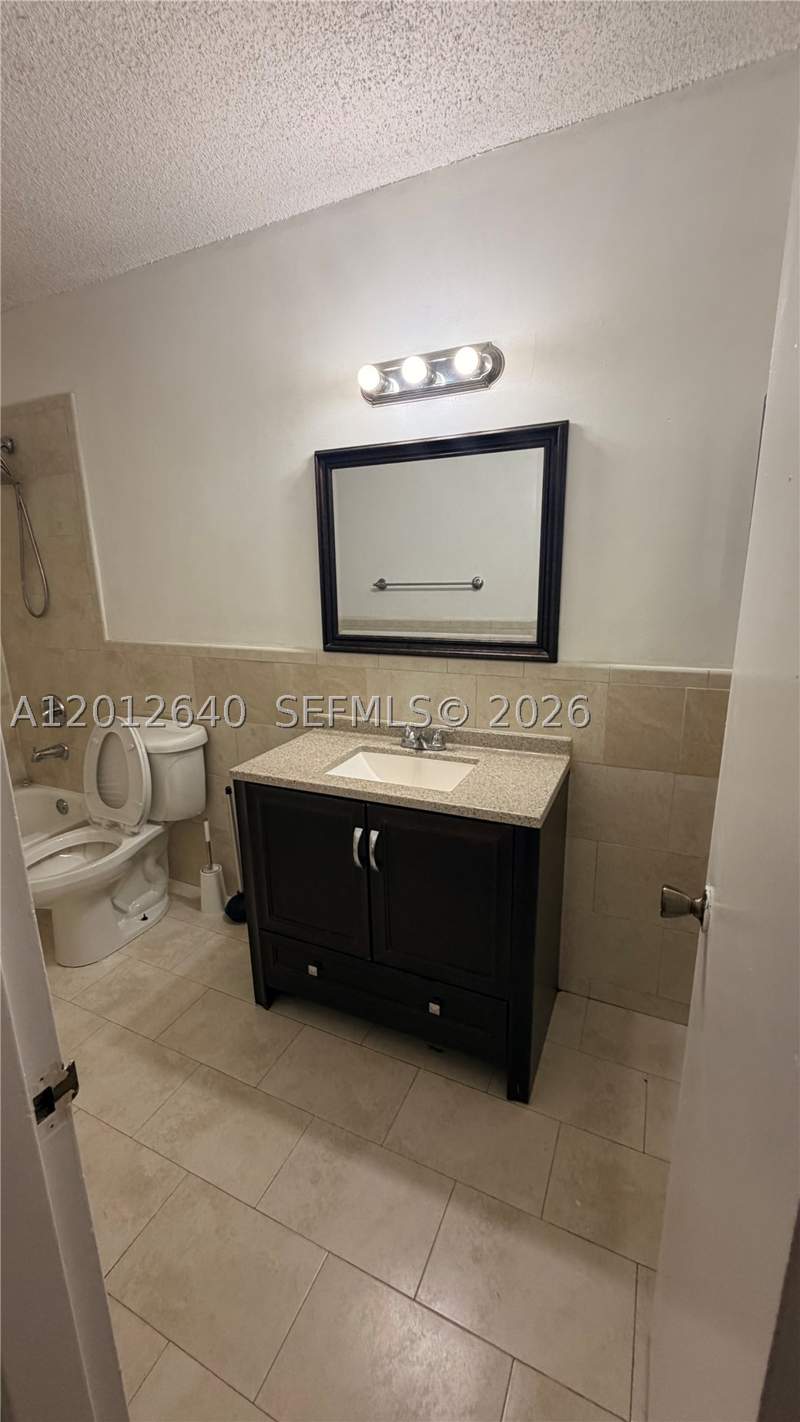 1 bedroom Condominium at 9972 SW 88th St 1125, Puerta Del Sol Condo, Miami — photo 5