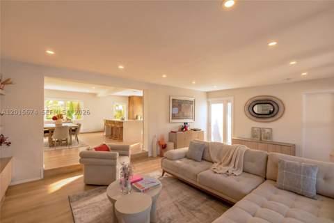 725 NE 81st St, Miami FL - photo 21 of 31