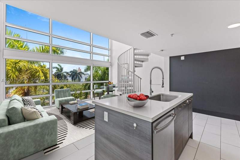 1 bedroom Condominium at 421 Meridian Ave 19, Meridian 5 Condo, Miami Beach — photo 4