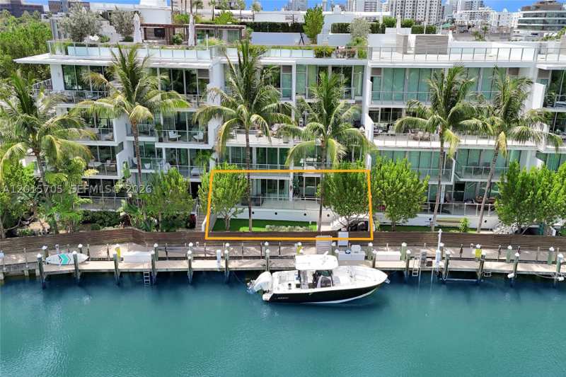 2 bedroom Condominium at 1201 20th St 204, Sunset Harbor, Miami Beach — photo 1