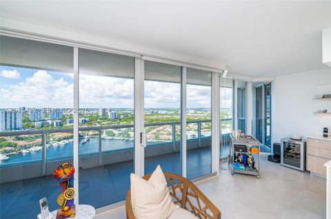 21205 Yacht Club Dr 3107, Aventura FL - photo 18 of 88