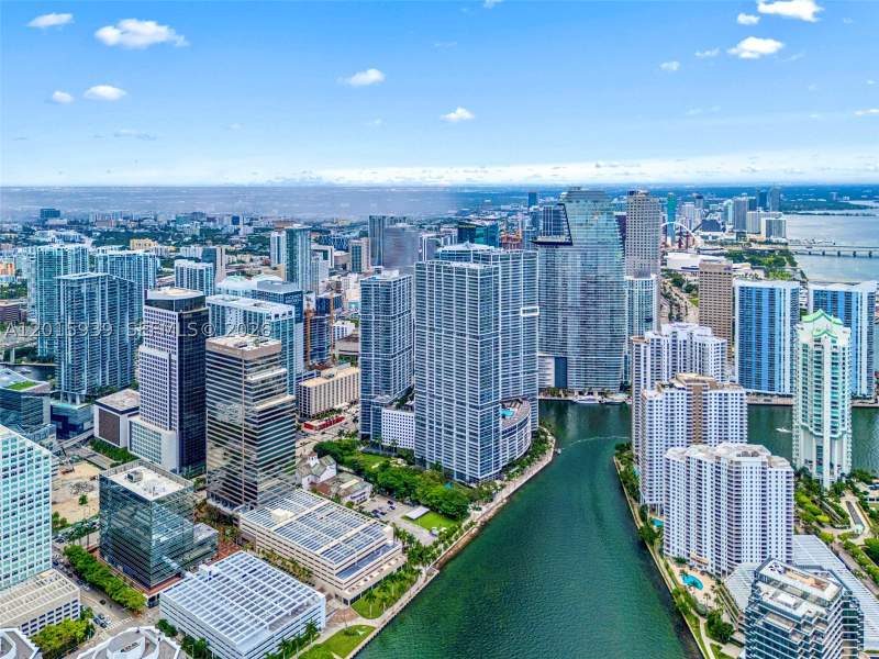 3 bedroom Condominium at 465 Brickell Ave 4101, Iconbrickell Condo No 1, Miami — photo 5