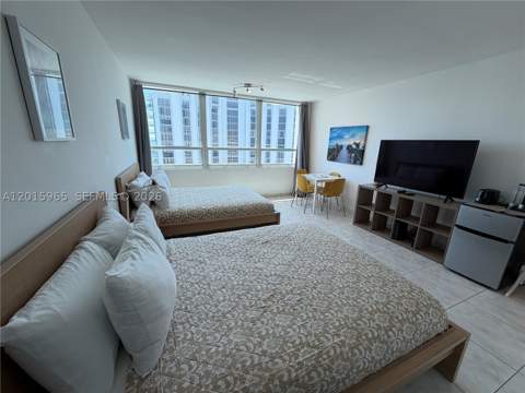 5445 Collins Ave 1606, Miami Beach FL - photo 10 of 25