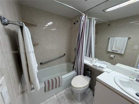 5445 Collins Ave 1606, Miami Beach FL - photo 6 of 25