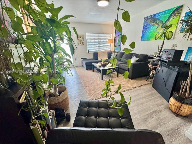 0 bedroom Condominium at 330 74th St 15, 330 Condos A Condo, Miami Beach — photo 4