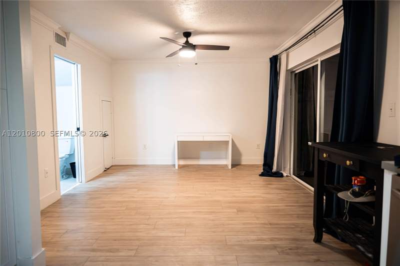 4 bedroom Townhouse at 9167 Fontainebleau Blvd 6, Oakview Condo #4, Miami — photo 5
