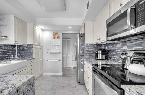 16565 NE 26th Ave 2B, North Miami Beach FL - photo 13 of 45