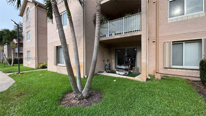 2 bedroom Condominium at 10420 SW 158th Ct 105, Royal Palm Place, Miami — photo 3