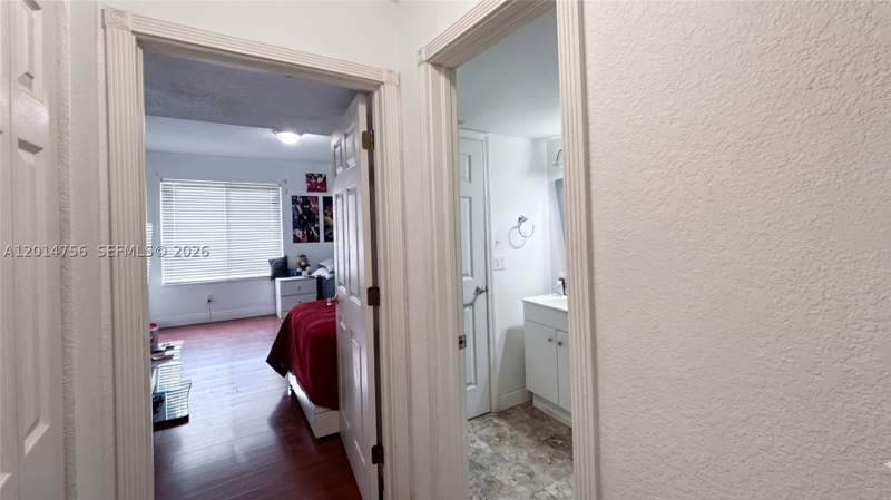 2 bedroom Condominium at 10420 SW 158th Ct 105, Royal Palm Place, Miami — photo 5