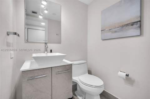 20191 E Country Club Dr 601, Aventura FL - photo 19 of 39