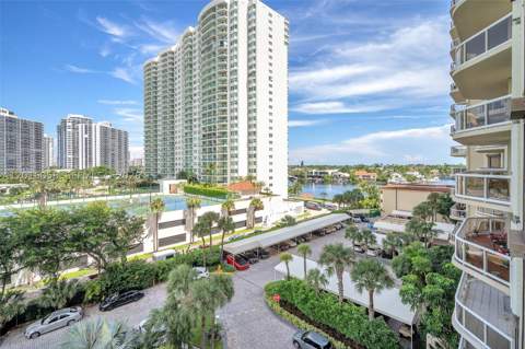 20191 E Country Club Dr 601, Aventura FL - photo 22 of 39