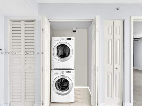 816 NW 11th St 1208, Miami FL - photo 12 of 43